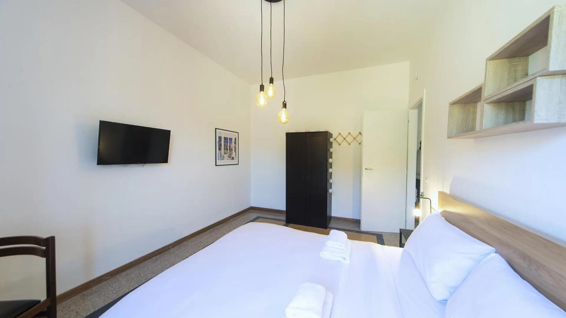 Clodia Holiday Home Rome Italy