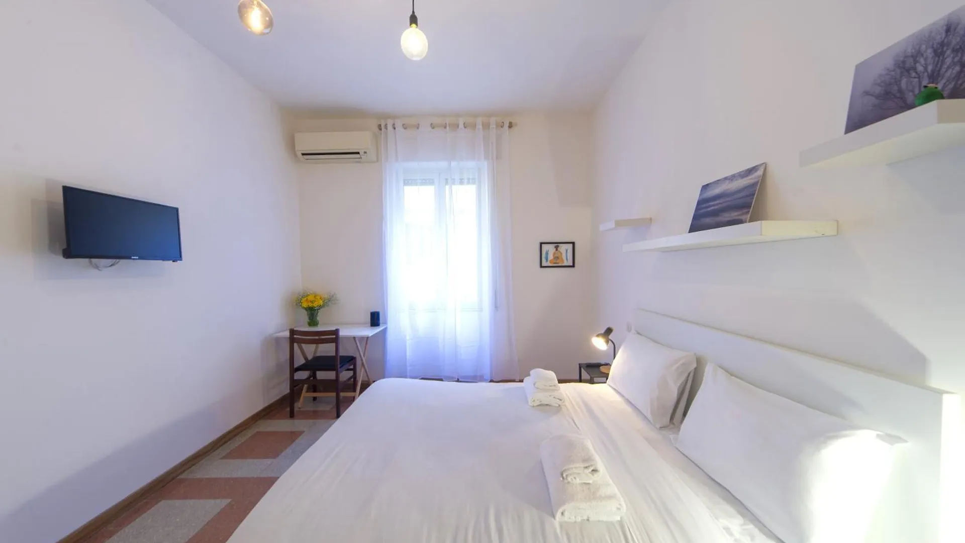 Apartment Clodia Holiday Home Rome